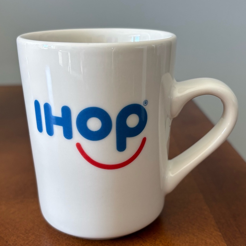 IHOP Coffee Cup Smiley White Blue Red Vintage Restaurant Ware Tuxton